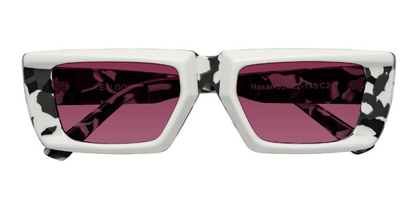 Front of Hasan in White / Black Tortoise