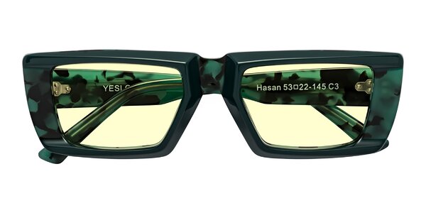 Front of Hasan in Forest Green / Green Tortoise