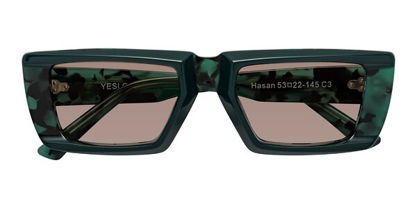 Front of Hasan in Forest Green / Green Tortoise