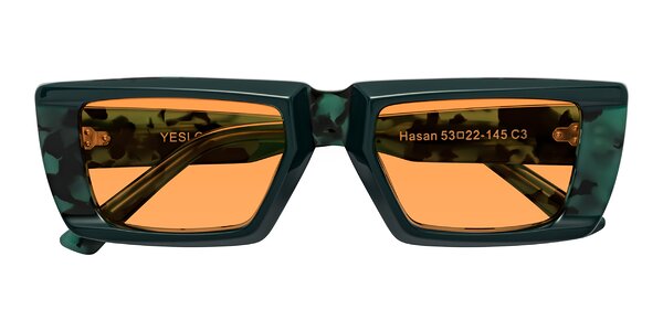 Front of Hasan in Forest Green / Green Tortoise