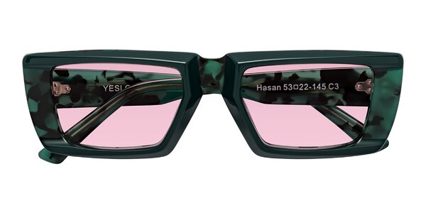 Front of Hasan in Forest Green / Green Tortoise