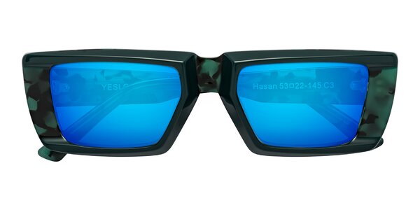 Front of Hasan in Forest Green / Green Tortoise