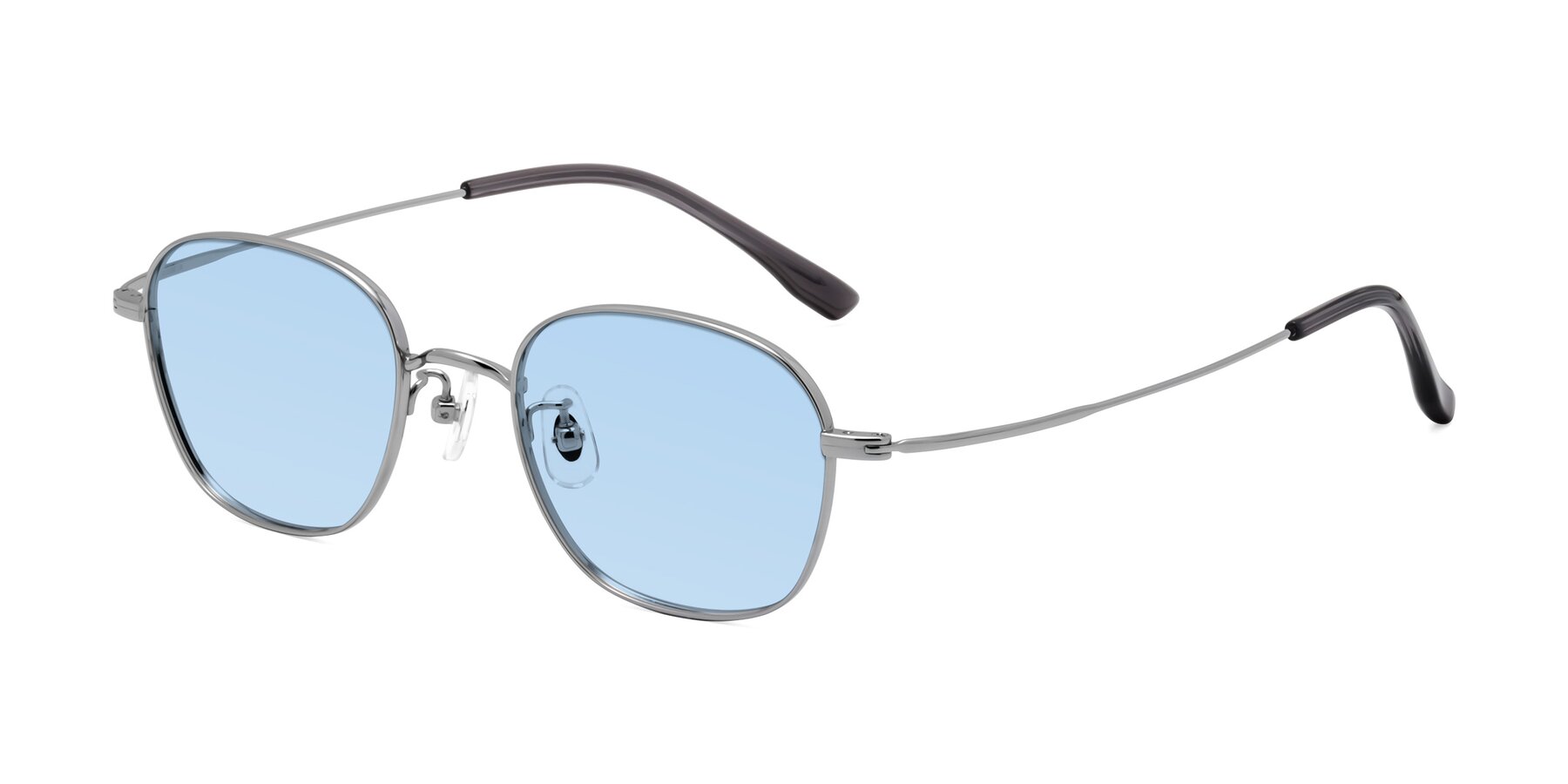 Angle of Jelo in Silver with Light Blue Tinted Lenses
