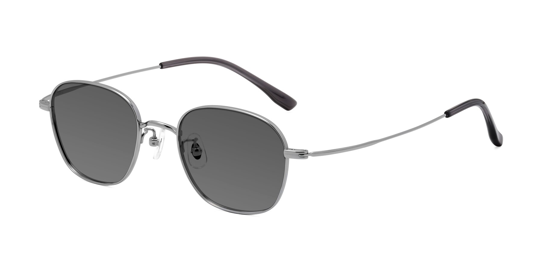 Angle of Jelo in Silver with Medium Gray Tinted Lenses