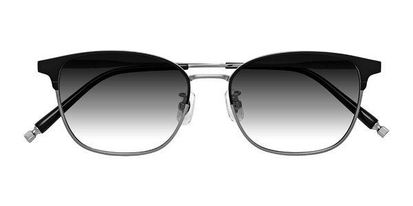 Front of Tavares in Matte Black / Silver