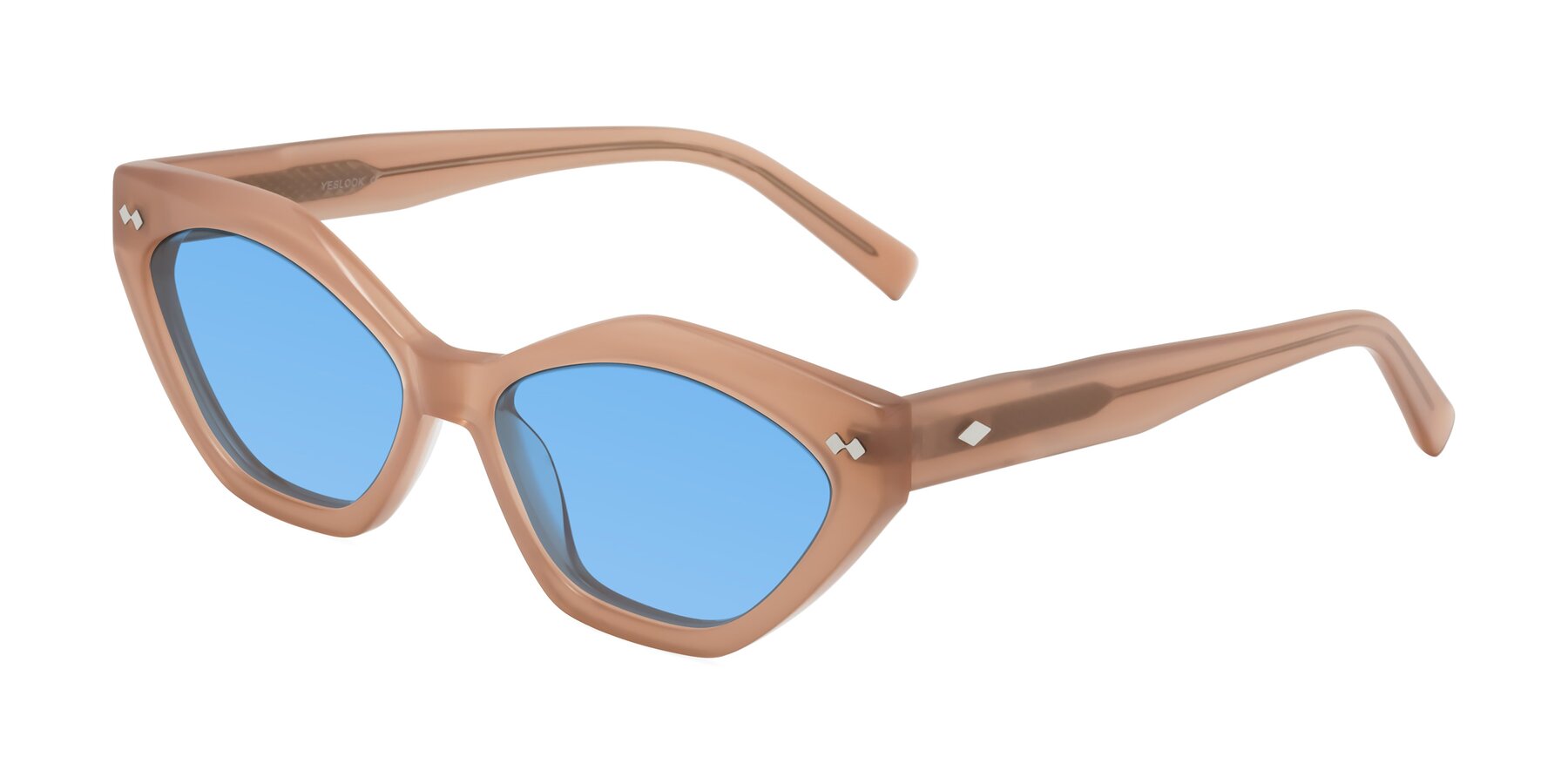 Angle of Delphi in Peach with Medium Blue Tinted Lenses