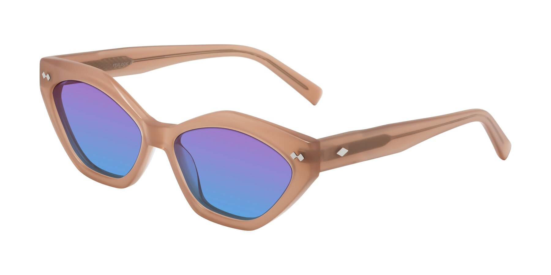 Angle of Delphi in Peach with Purple / Blue Gradient Lenses