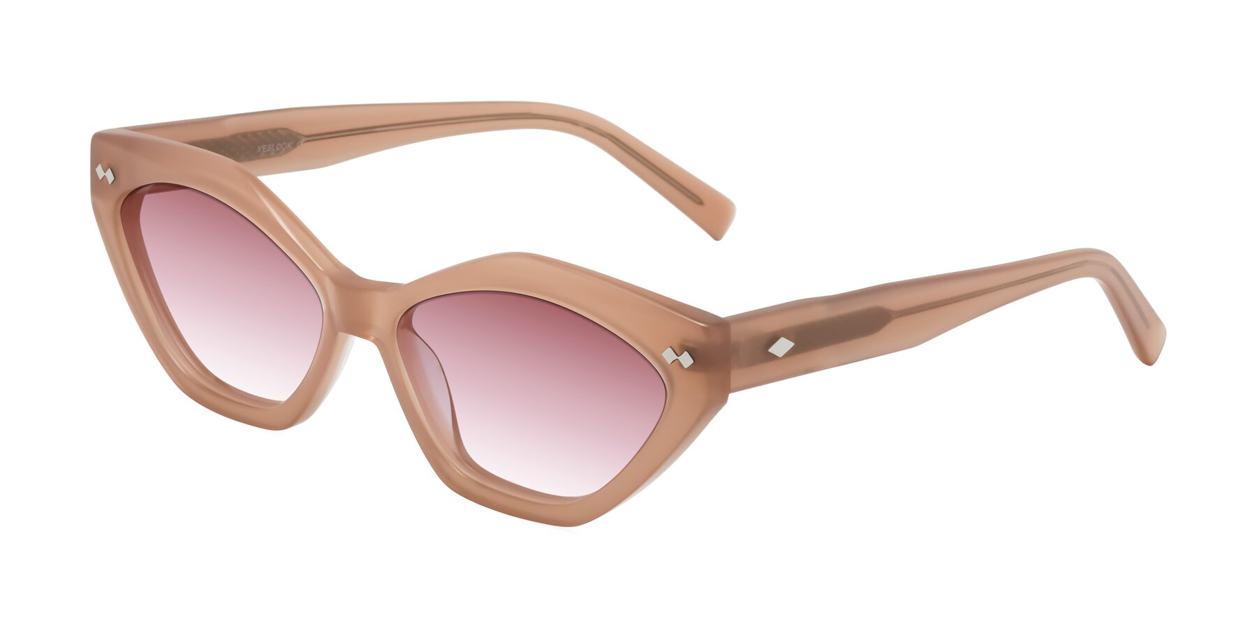Angle of Delphi in Peach with Garnet Gradient Lenses