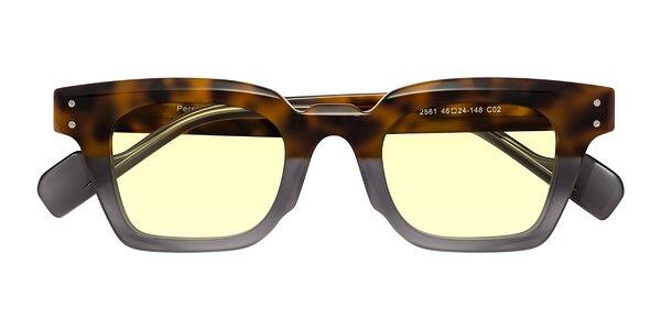 Front of Perez in Tortoise/Gray