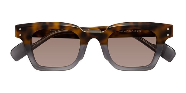 Front of Perez in Tortoise/Gray