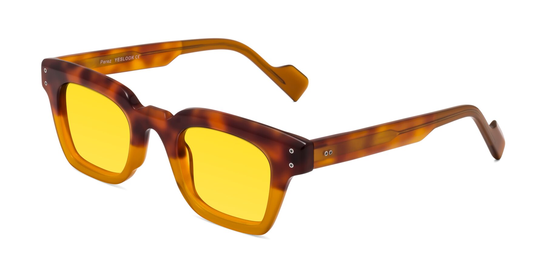 Angle of Perez in Tortoise/Amber with Yellow Tinted Lenses