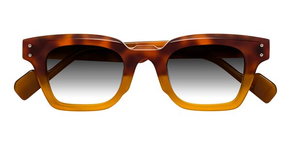 Front of Perez in Tortoise/Amber