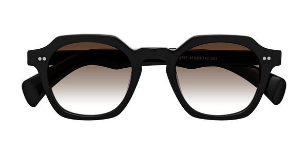 Front of Beckett in Black