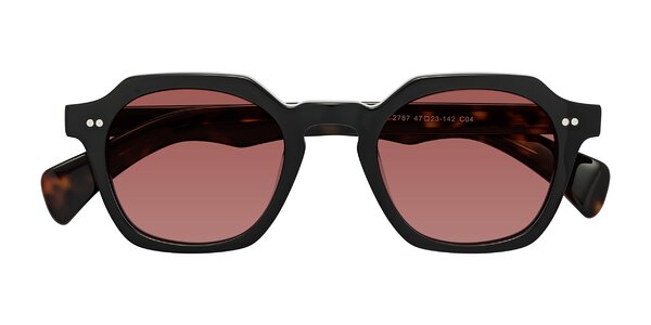 Front of Beckett in Black/Tortoise
