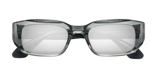 Front of Mukulu in Transparent Gray