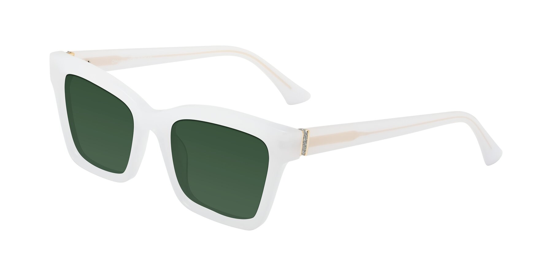 Angle of OHare in Snow White with Green Tinted Lenses