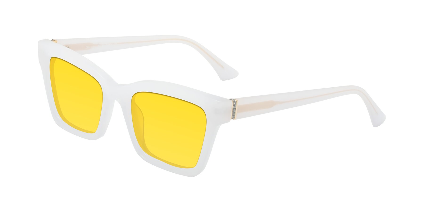 Angle of OHare in Snow White with Yellow Tinted Lenses
