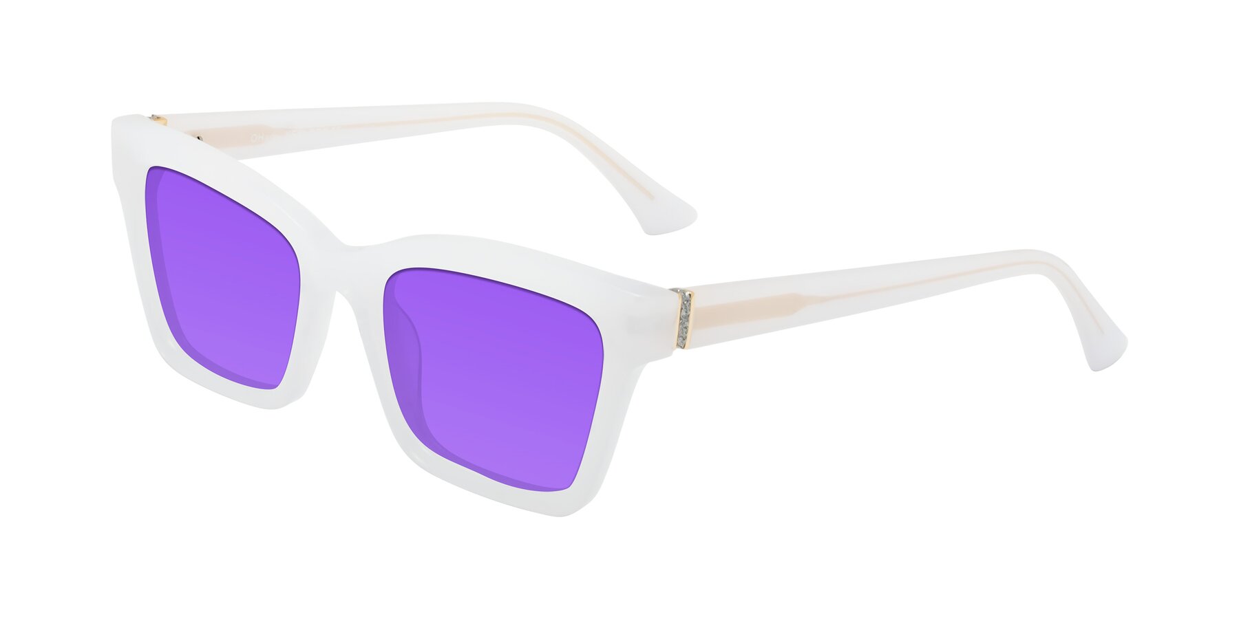 Angle of OHare in Snow White with Purple Tinted Lenses
