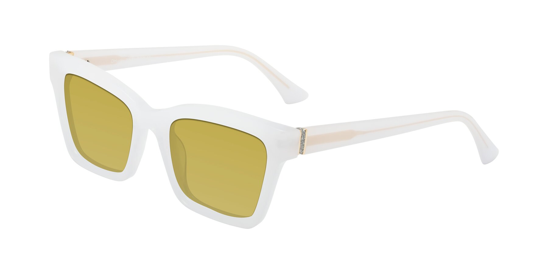 Angle of OHare in Snow White with Champagne Tinted Lenses