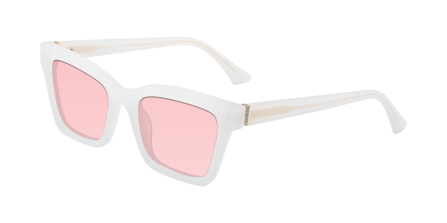 Angle of OHare in Snow White with Light Garnet Tinted Lenses