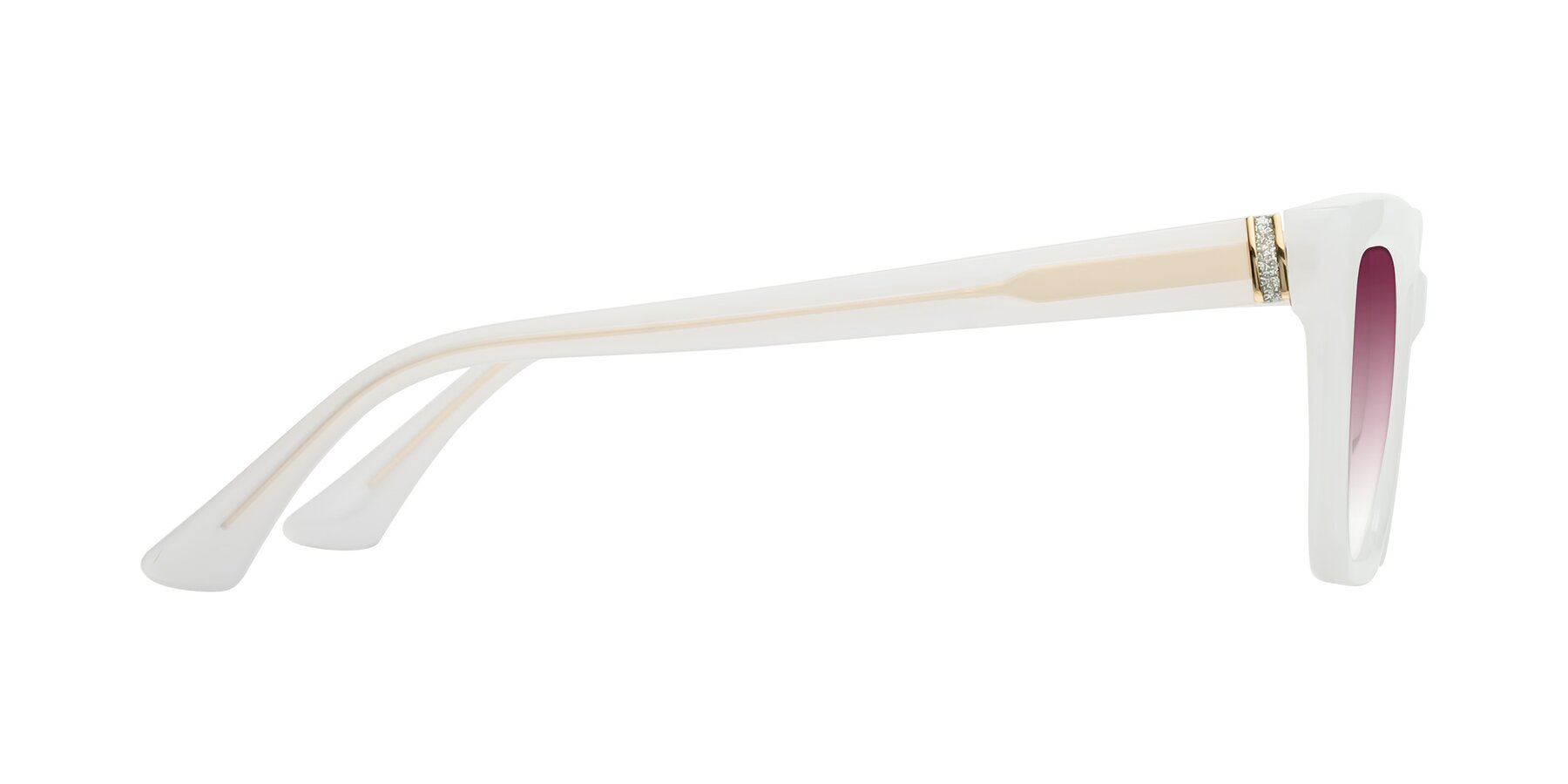 Side of OHare in Snow White with Wine Gradient Lenses