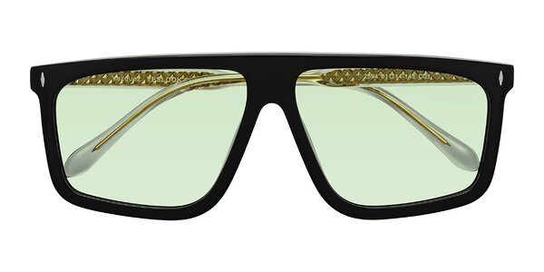 Front of Vazquez in Black/Gold