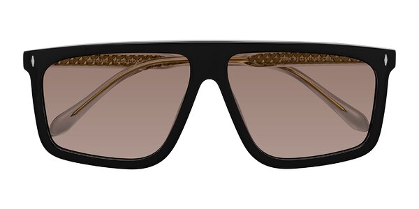 Front of Vazquez in Black/Gold