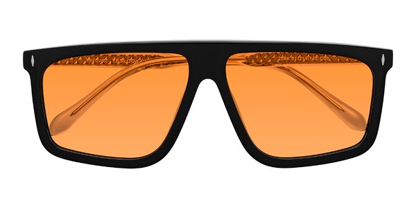 Front of Vazquez in Black/Gold