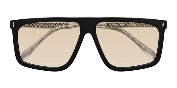 Front of Vazquez in Black/Silver