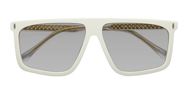 Front of Vazquez in White/Gold