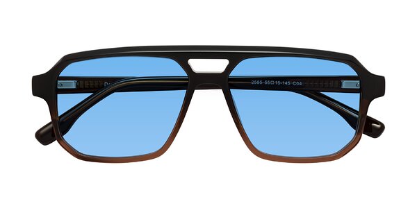 Front of DeMiko in Gradient Brown
