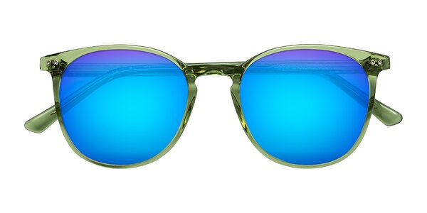 Front of Trang in Transparent Green