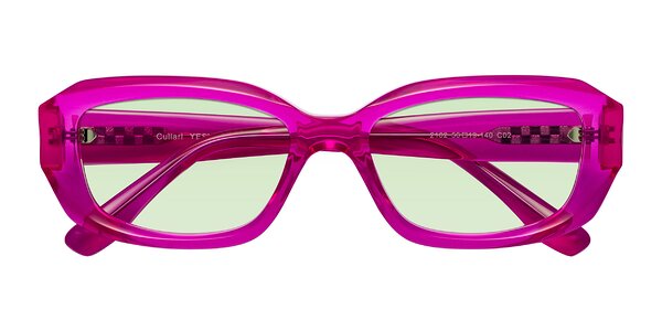 Front of Cullari in Magenta