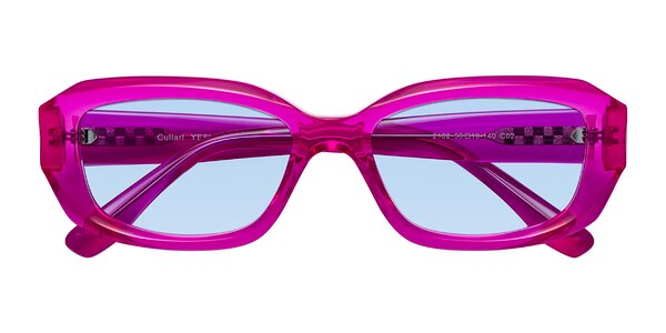 Front of Cullari in Magenta