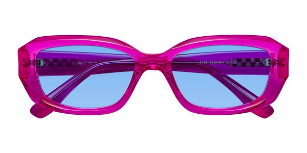Front of Cullari in Magenta