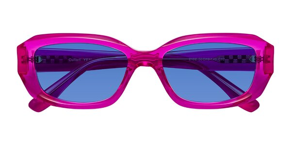 Front of Cullari in Magenta