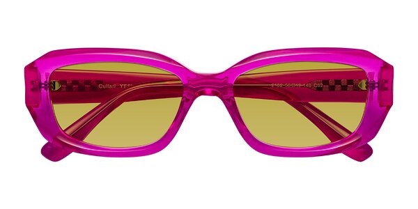 Front of Cullari in Magenta