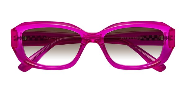 Front of Cullari in Magenta