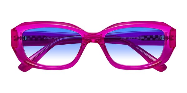 Front of Cullari in Magenta
