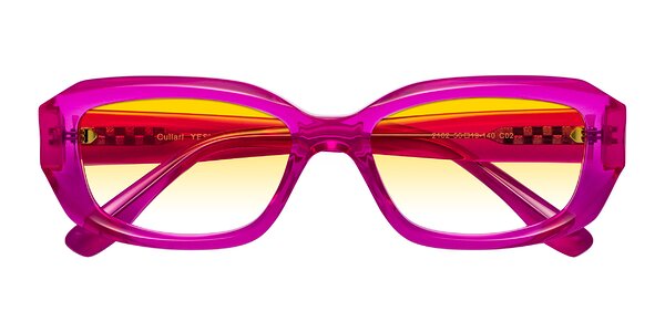 Front of Cullari in Magenta