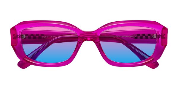 Front of Cullari in Magenta