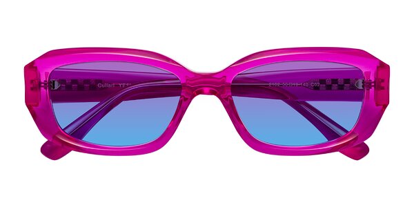 Front of Cullari in Magenta
