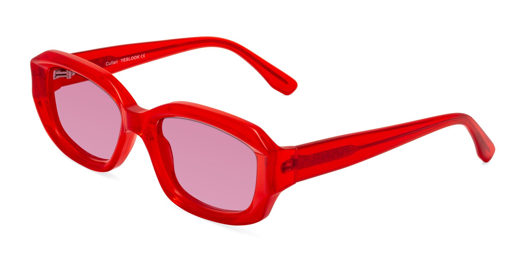 Angle of Cullari in Chili Pepper with Medium Wine Tinted Lenses