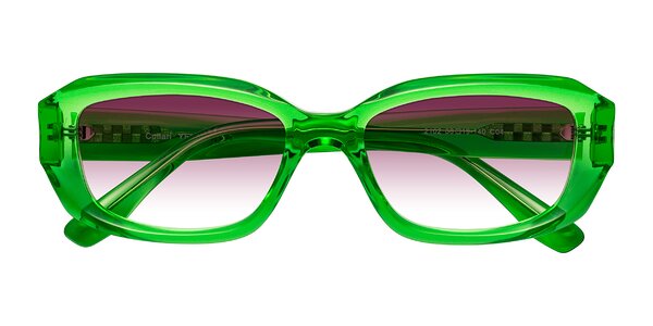 Front of Cullari in Grass Green