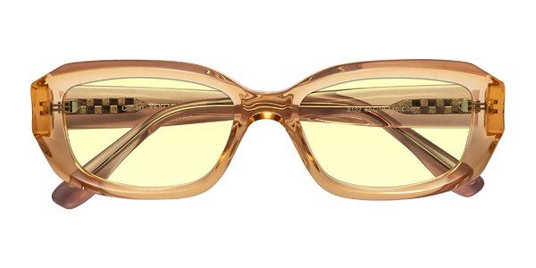 Front of Cullari in Champagne/Light Purple