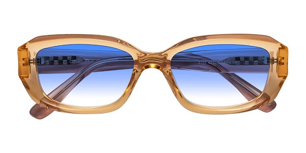 Front of Cullari in Champagne/Light Purple
