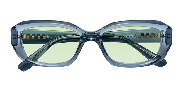 Front of Cullari in Crystal Blueberry