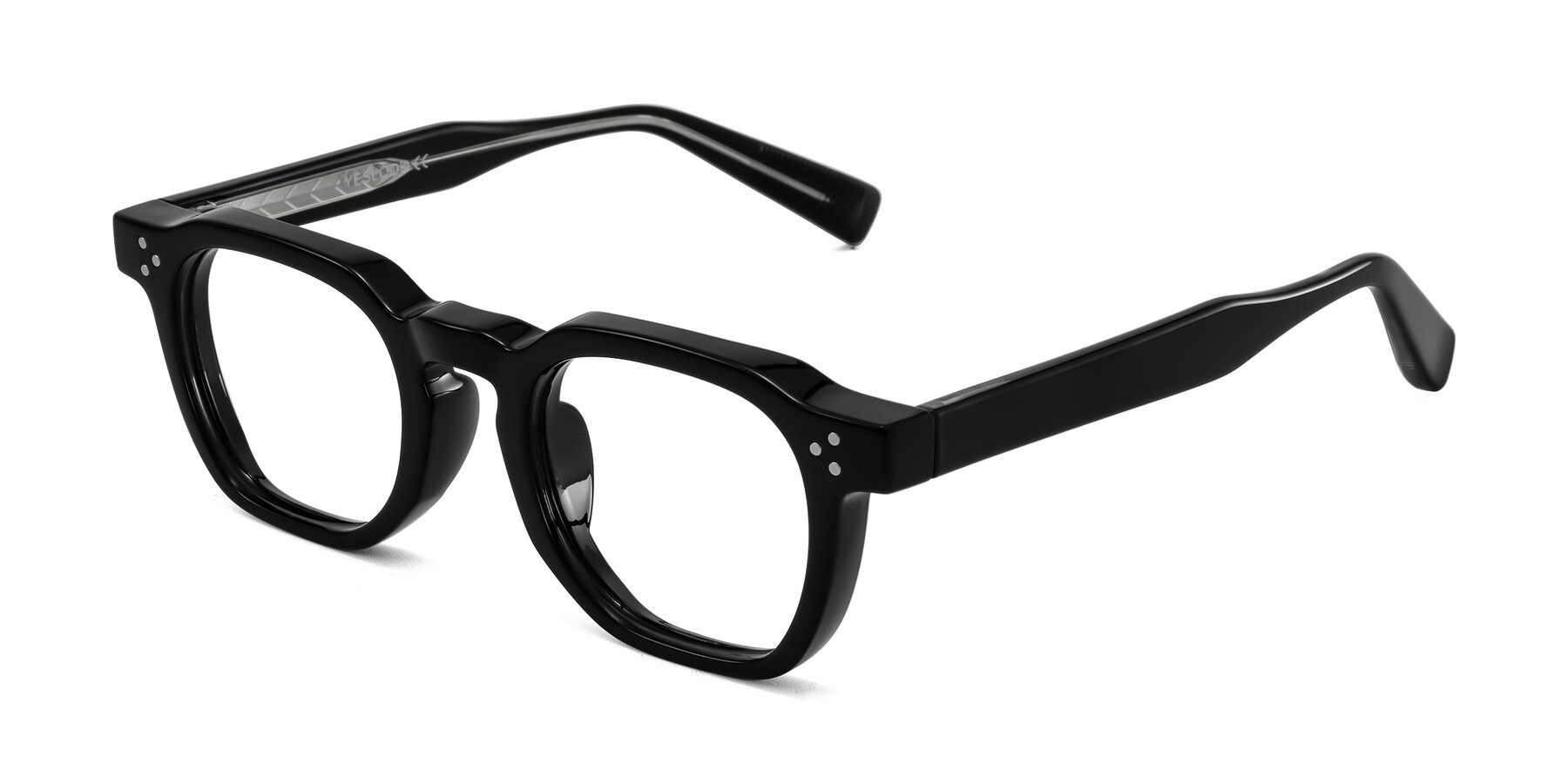 Angle of Fingar in Black with Clear Reading Eyeglass Lenses