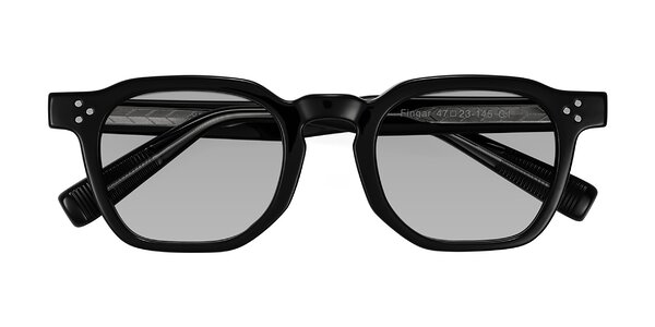 Front of Fingar in Black