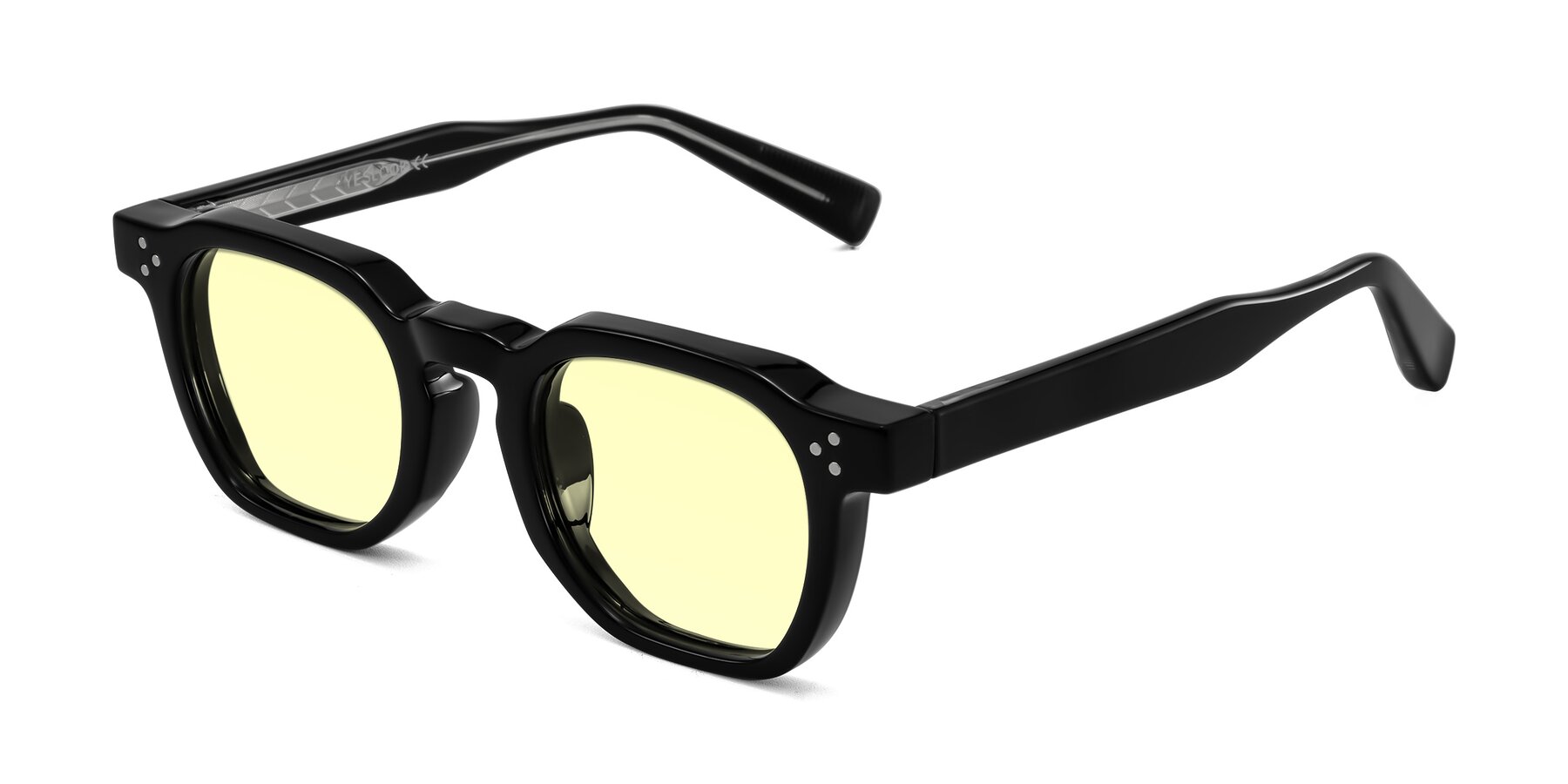 Angle of Fingar in Black with Light Yellow Tinted Lenses